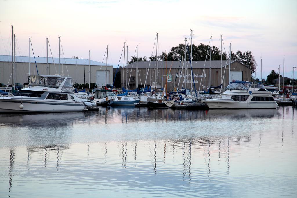 Barkers Island Inn Resort & Conference Center Superior Exteriér fotografie